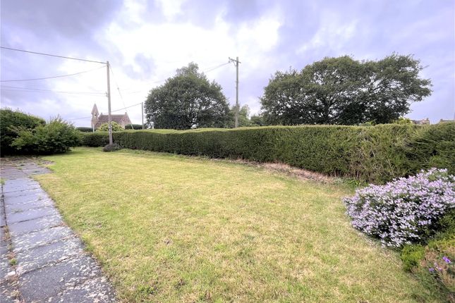 Bungalow for sale in Botany, Highworth, Swindon, Wiltshire