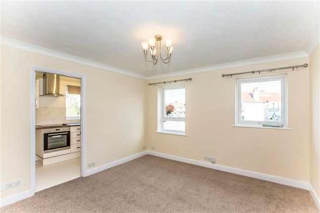Flat to rent in St Neots Road, Eaton Ford, St. Neots
