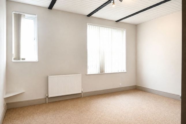 Flat 4 Wroxall House, High Street, Ventnor photo 4