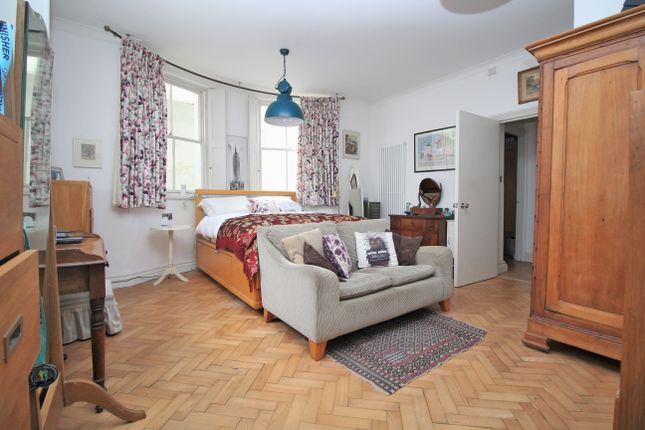 Flat for sale in Clarendon Terrace, Brighton