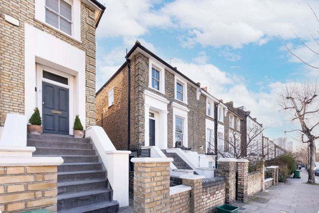 Maisonette for sale in Marquis Road, London