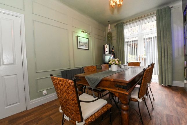 9 Malcolm Avenue, Manchester photo 4