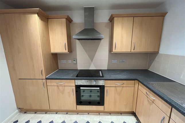 Flat for sale in Kemley House, Ferensway, Hull