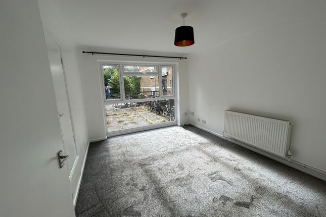 46, South Terrace, Dorking photo 2
