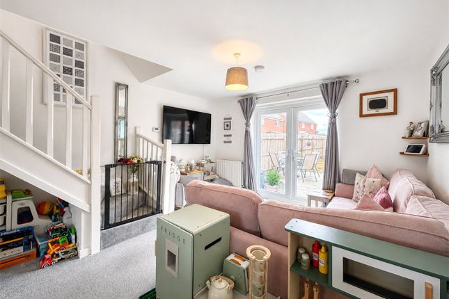 37, Whittle Road, Sleaford photo 2