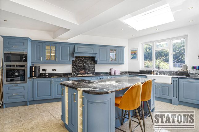 60, St Margarets Avenue, London photo 4