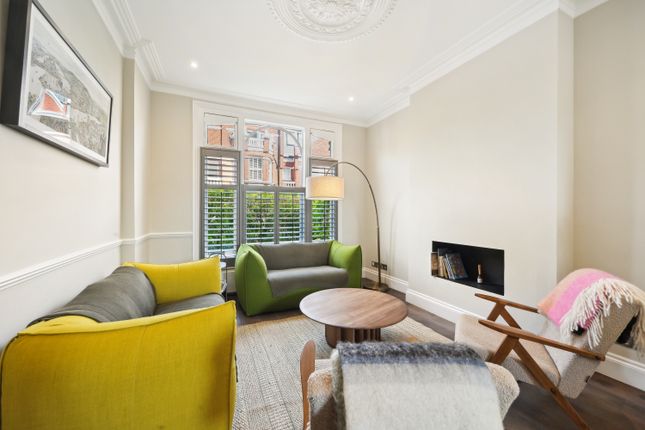 5, Ryecroft Street, London photo 2