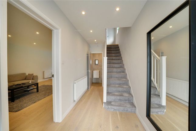 94a,, Lowther Drive, Enfield photo 3