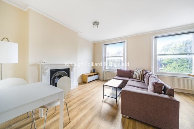 Flat to rent in Englands Lane, London