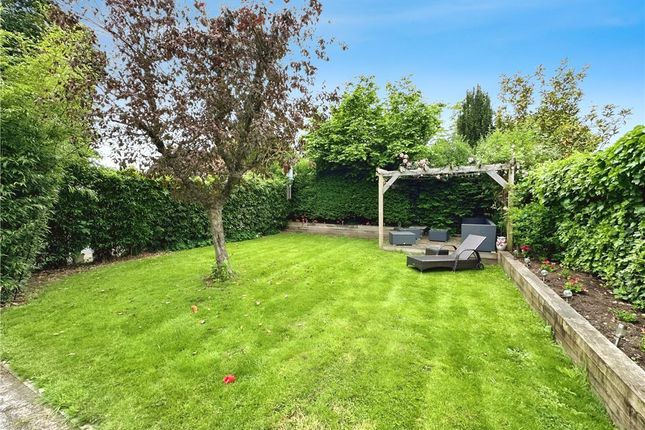 5, Glebe Road, Windsor photo 2