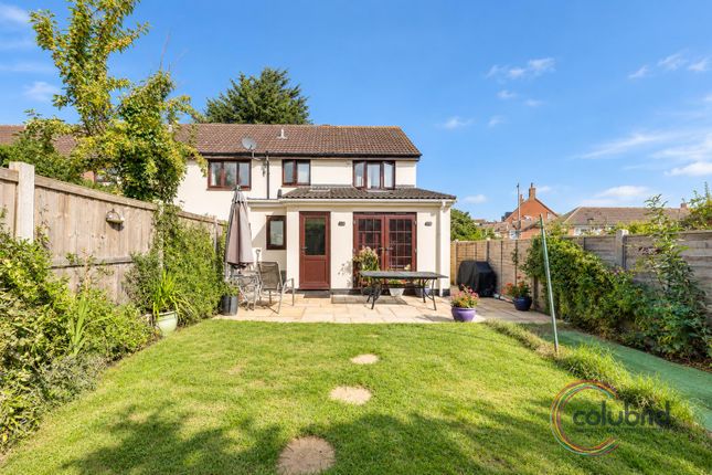 21, Aldridge Close, Chelmsford photo 2