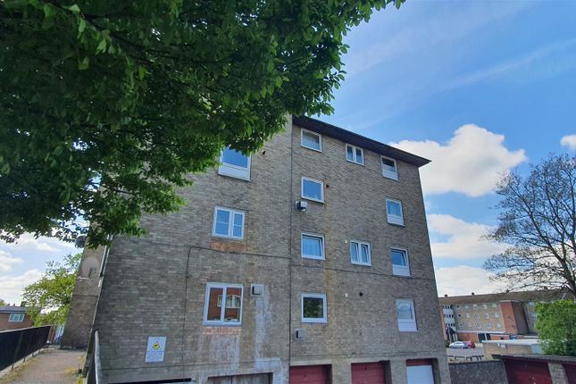 Thumbnail Flat to rent in Scarborough Walk, Corby