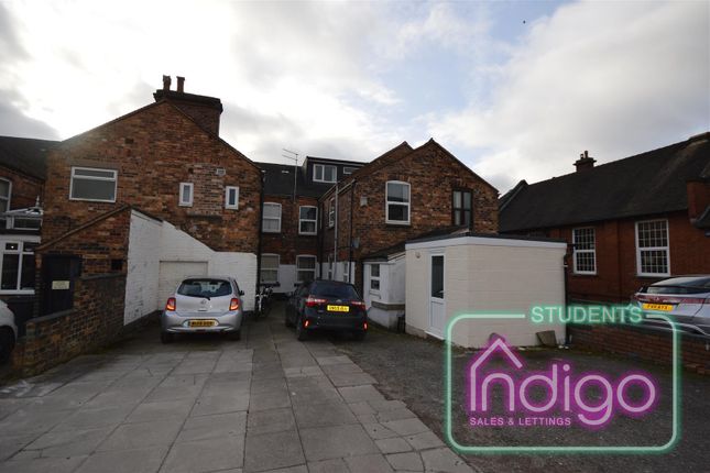 Room to rent in Water Street, Newcastle-Under-Lyme