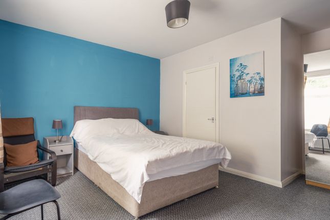 Hoppers Cottage, 6 Hexham Road, Newcastle Upon Tyne photo 5