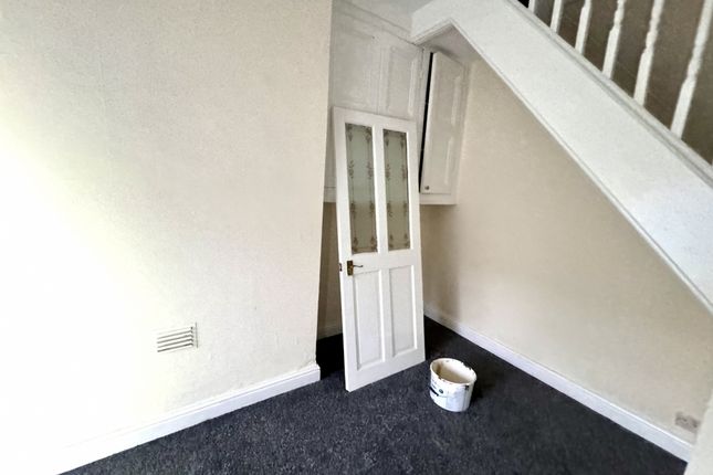 Terraced house to rent in Tomlinson Street, Horwich, Bolton