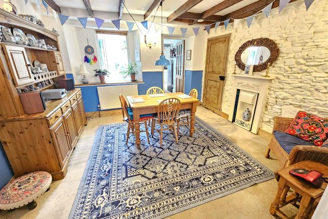 37, Fore Street, Yelverton photo 3