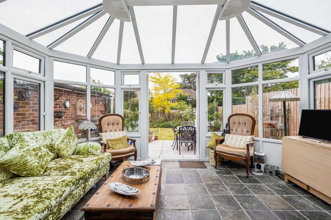 45, Paddock Heights, Reading photo 3