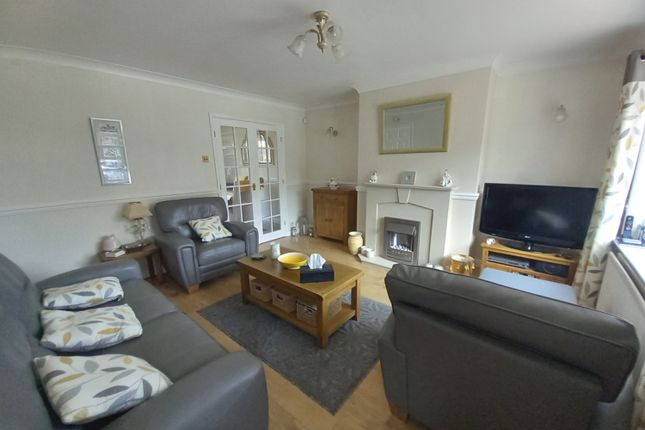 2, Church Grove, Bishop Auckland photo 2