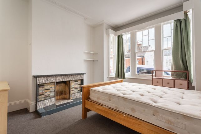 18 Bonchurch Road, Brighton photo 5