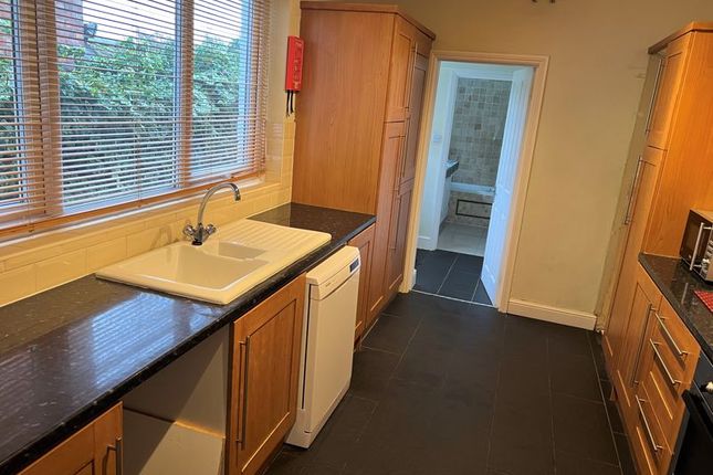 Terraced house to rent in Milton Road, Cowes