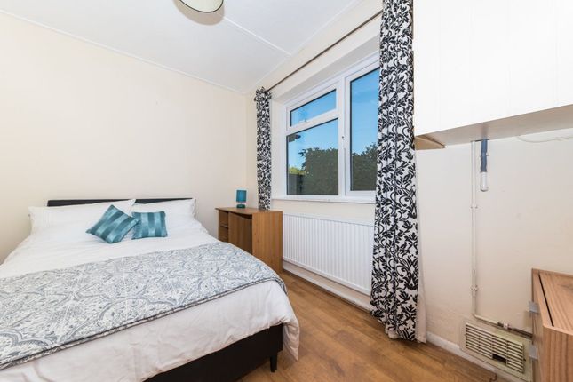 Thumbnail Property to rent in Hillside Avenue, Canterbury