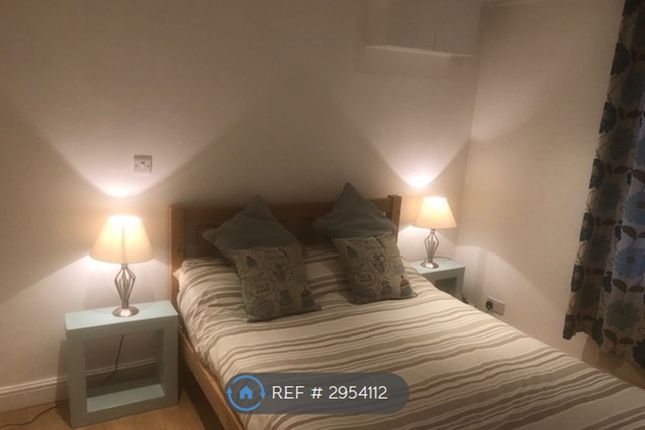 C, Cricklade Road, Highworth photo 2