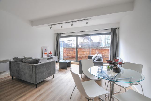 Thumbnail Flat to rent in 2 Bed Apartment – Express Networks, Ancoats, Manchester