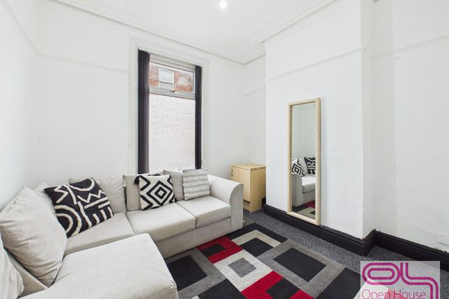 120 Oxford Street, Preston photo 2