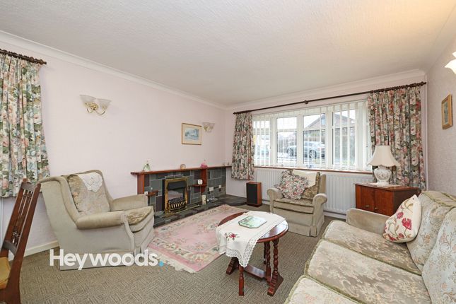 70 The Bridle Path, Crewe photo 2