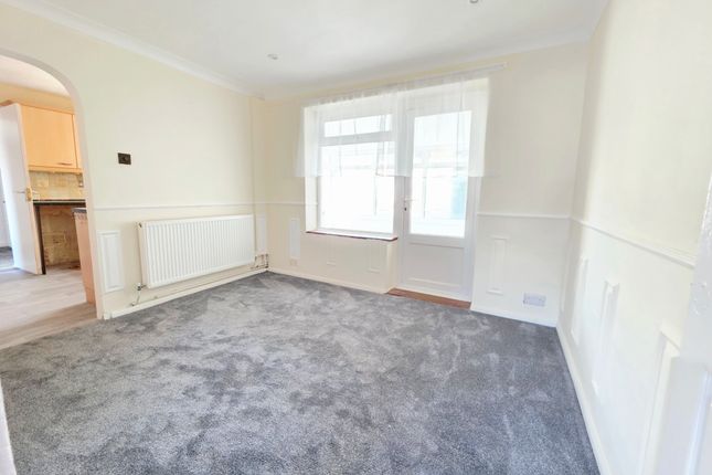 Hare Lane, Hare Lane, Crawley photo 5