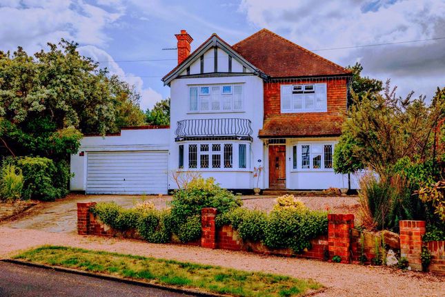 Thumbnail Detached house for sale in Tower Grove, Weybridge