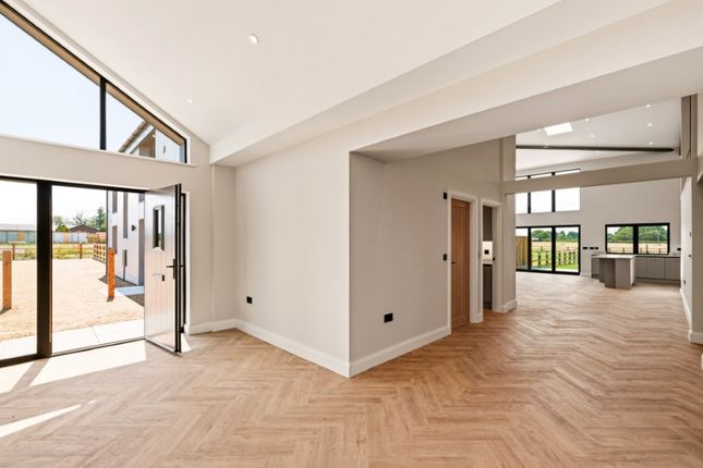 Oak Barn, Woodbarn Lane, Carlton Colville photo 4