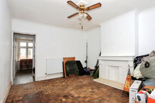 124, Oxney Road, Peterborough photo 3