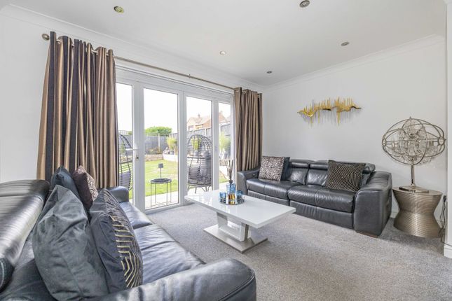 16, Mount Pleasant, Canterbury photo 3