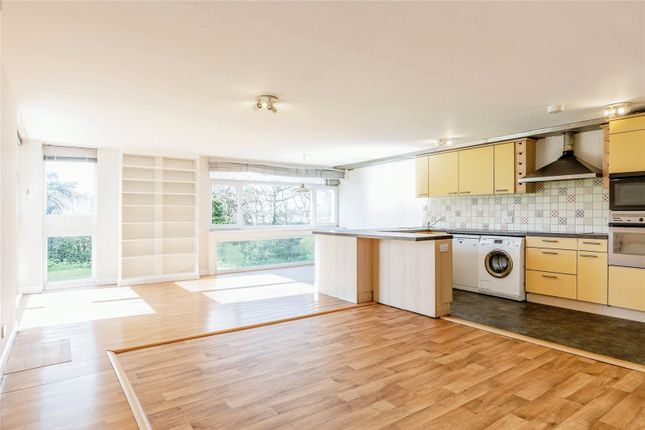 Flat 2 Wallcroft,, Durdham Park, Bristol photo 4