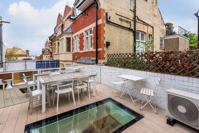 Mews house to rent in Mulberry Close, Hampstead, London