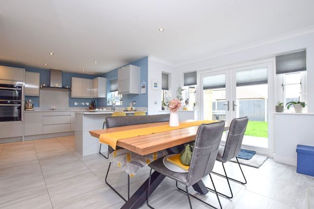 33 Somning Close, Huntingdon photo 4