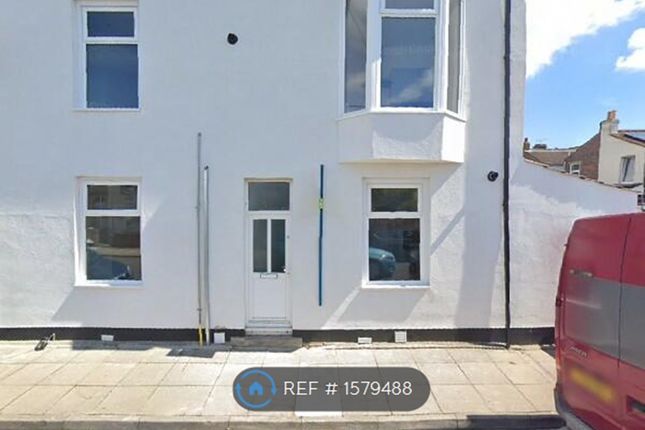 Thumbnail Flat to rent in Drayton Road, Portsmouth