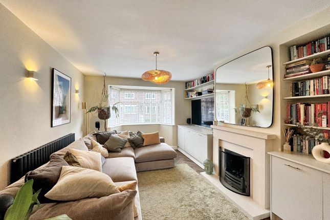 Welton Drive, Wilmslow photo 2