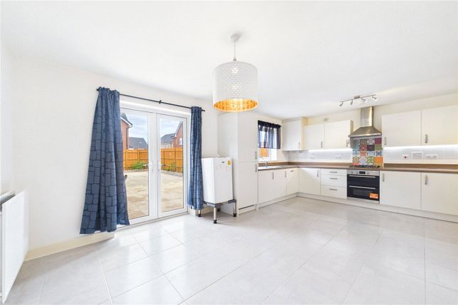 MARKETING CARD, 11, Sela Drive, Reading photo 2