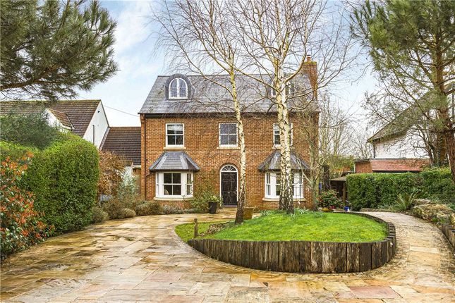 Thumbnail Detached house for sale in Oxford Road, Abingdon, Oxfordshire