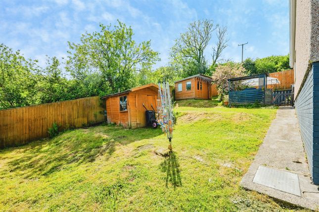 Cildaudy Bungalow, Cildaudy Road, BRIDGEND photo 4