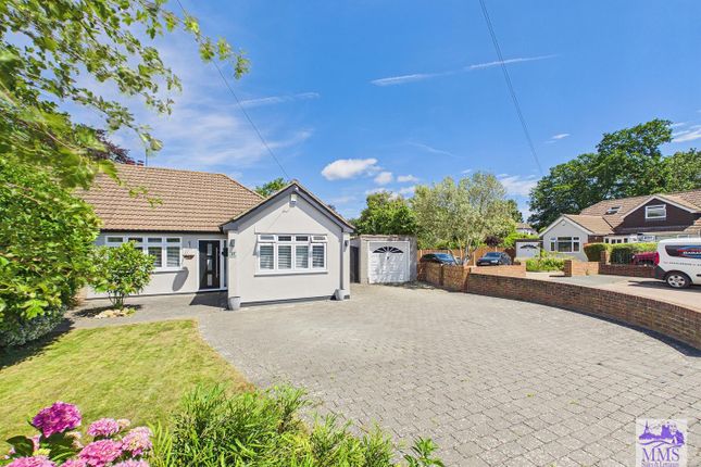 2-bed house on 21, Dene Drive, Newbarn, Longfield, £600,000