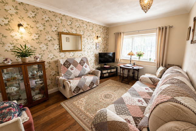 14, Greenfield Road, Ammanford photo 4