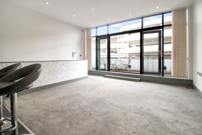 10, The Axis, Nottingham photo 2