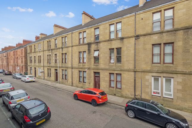 Thumbnail Flat to rent in Victoria Road, Falkirk, Stirling