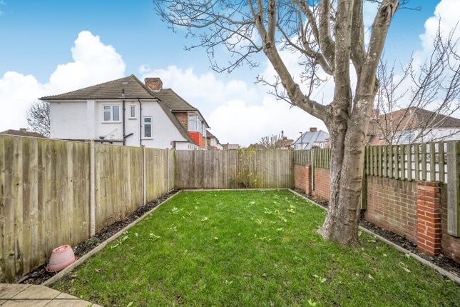 154a, Bridle Road, Croydon photo 2