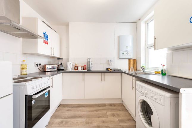 Thumbnail Terraced house to rent in Ambleside Road, Willesden, London