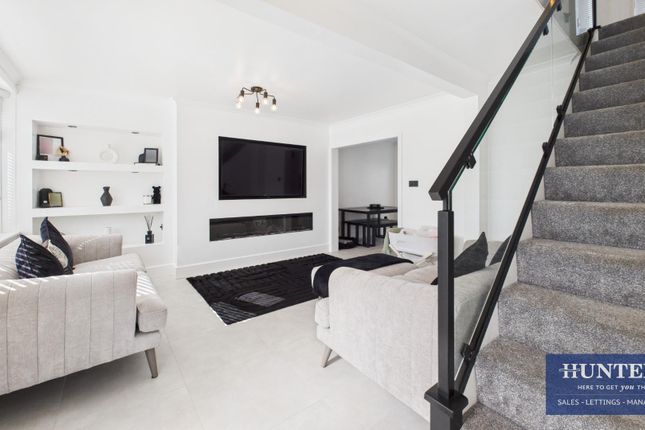 11, Bradford Avenue, Sunderland photo 2