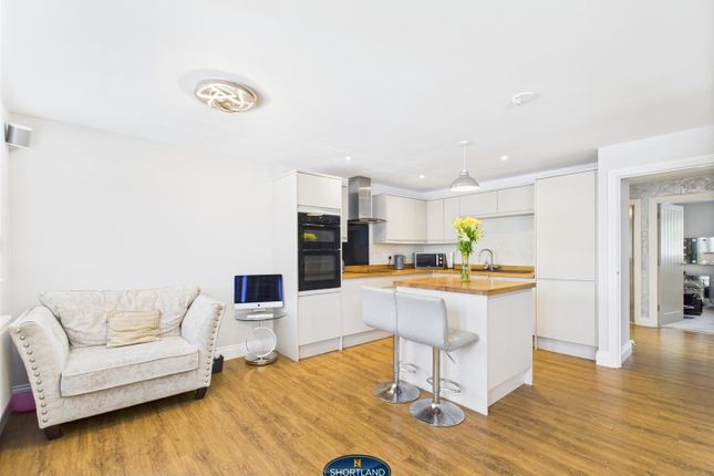 14a, Hasilwood Square, Coventry photo 4